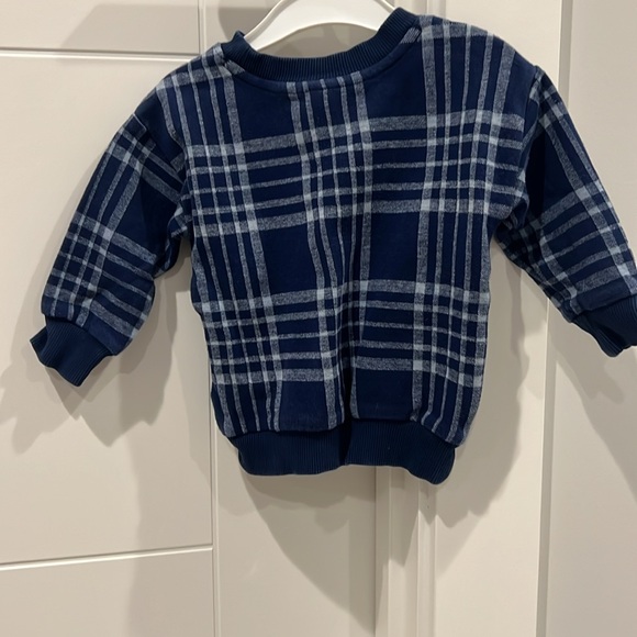 Hanna Andersson sweatshirt, 12-18 months - Picture 2 of 4
